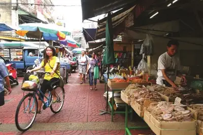 Sightseeing på to hjul i Bangkok