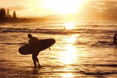 Surf, strand og storbyliv