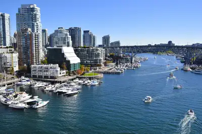 Sol, sykkel og sushi i Vancouver