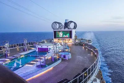 Cruise og dus i Middelhavet