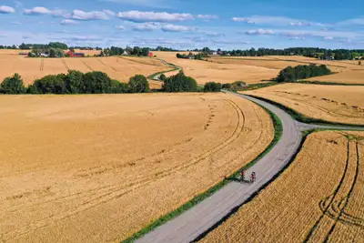 Mjøsa rundt med sykkel