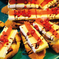 Pintxos ser fristende ut og smaker tilsvarende. Foto; Gjermund Glesnes