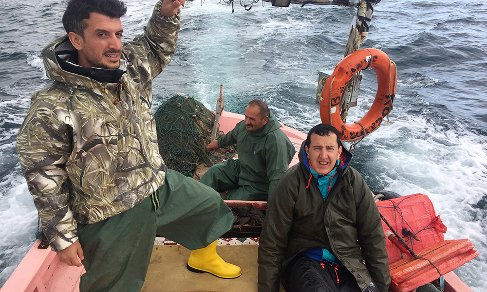 Når man haiker seg hele veien til Sør-Korea kan man ende opp i mange rare situasjoner. Foto: TVNorge