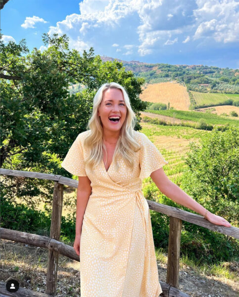 VINNER: Christine Larsen elsker å reise, noe hun gladelig deler på sin instagramprofil @traveling_christine